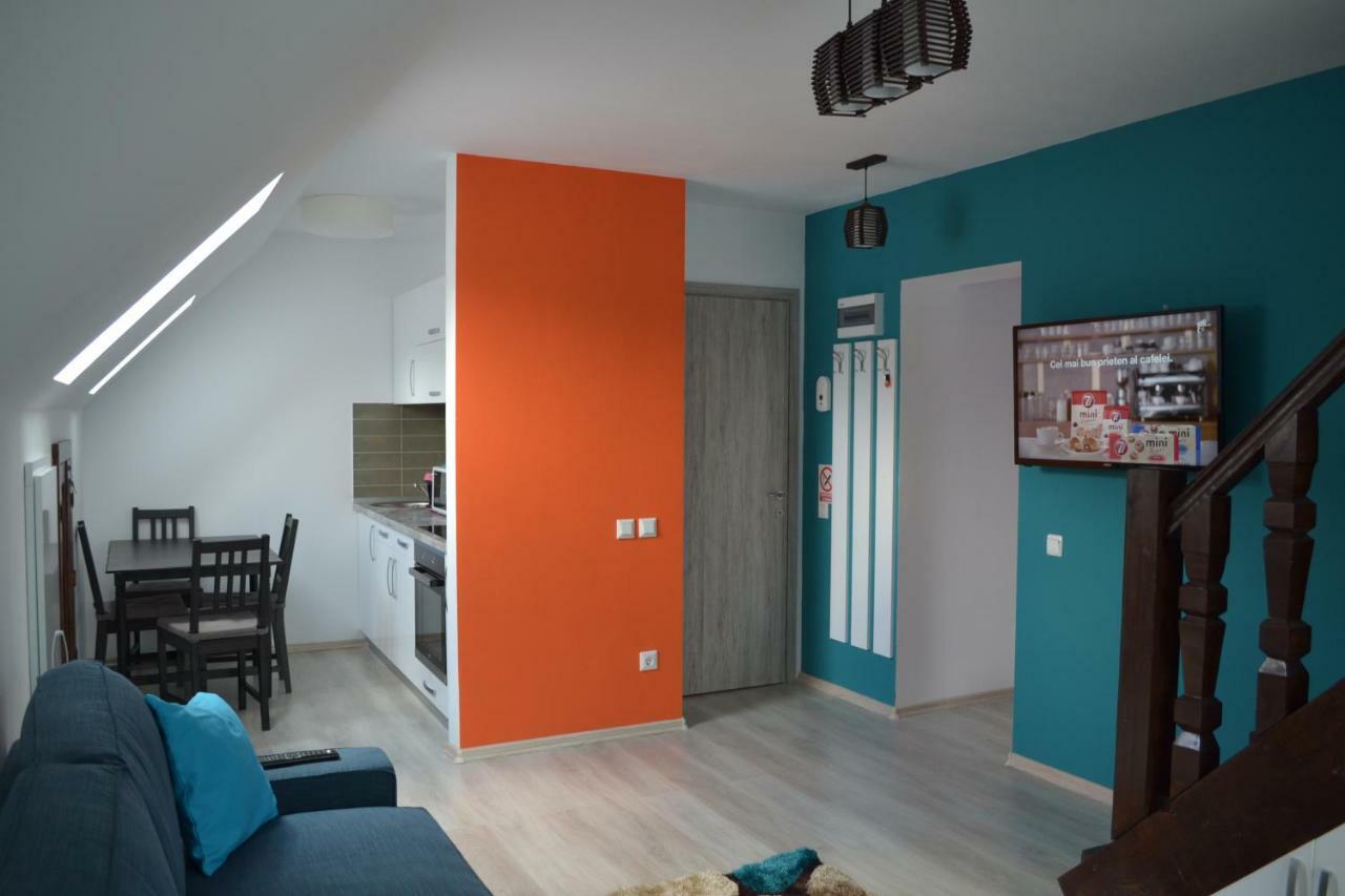 Apartment Golden Rose *